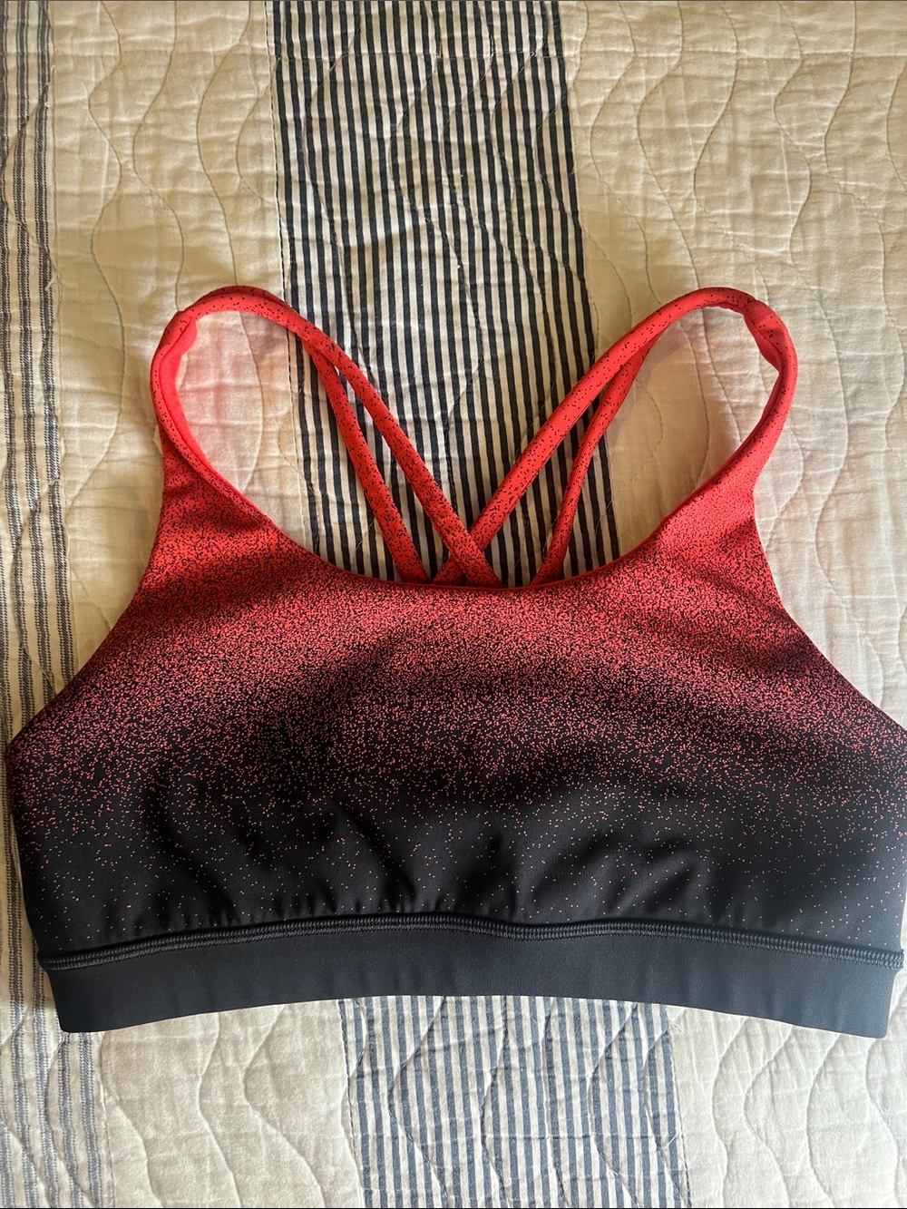 Lululemon Energy bra Sz 8